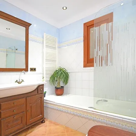 別荘 Ferienhaus Mit Privatpool Fuer 10 Personen Ca 240 Qm In Can Picafort, Mallorca Nordkueste Von Mallorca *