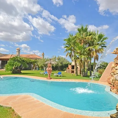 Ferienhaus Mit Privatpool Fuer 10 Personen Ca 240 Qm In Can Picafort, Mallorca Nordkueste Von Mallorca
